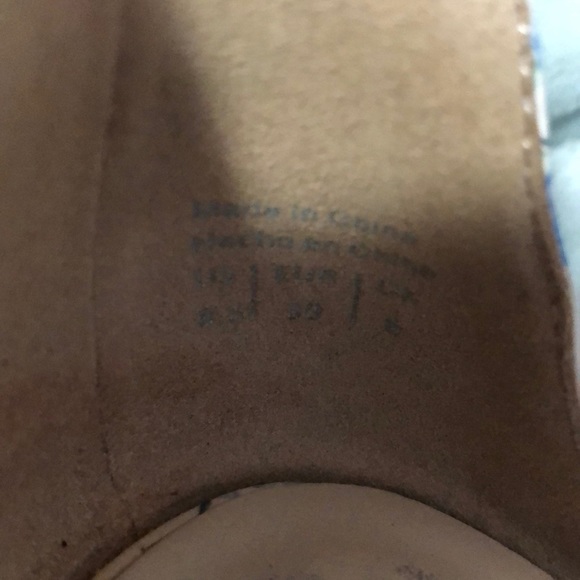 ALDO Floral Print low heels women’s size 39 - Picture 7 of 10